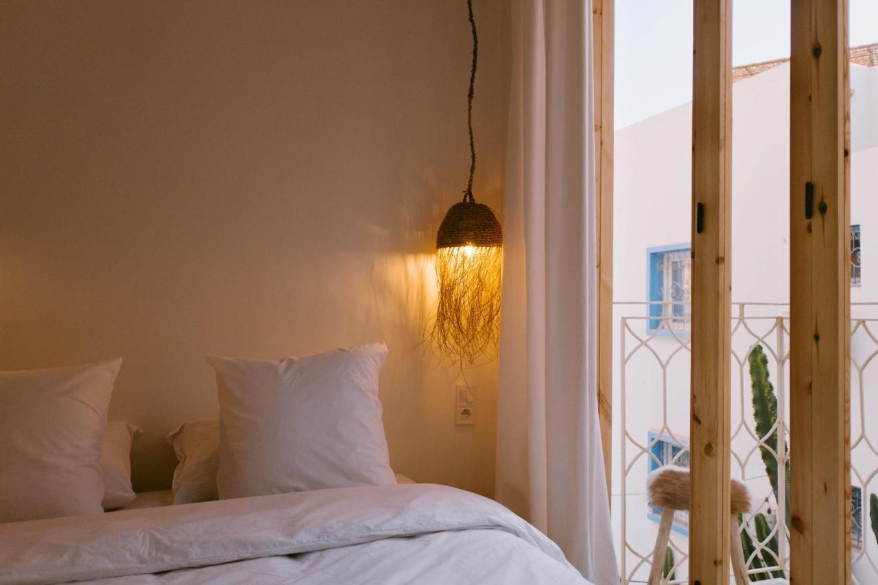 Blue Waves Boutique Hostel Tamraght Bagian luar foto