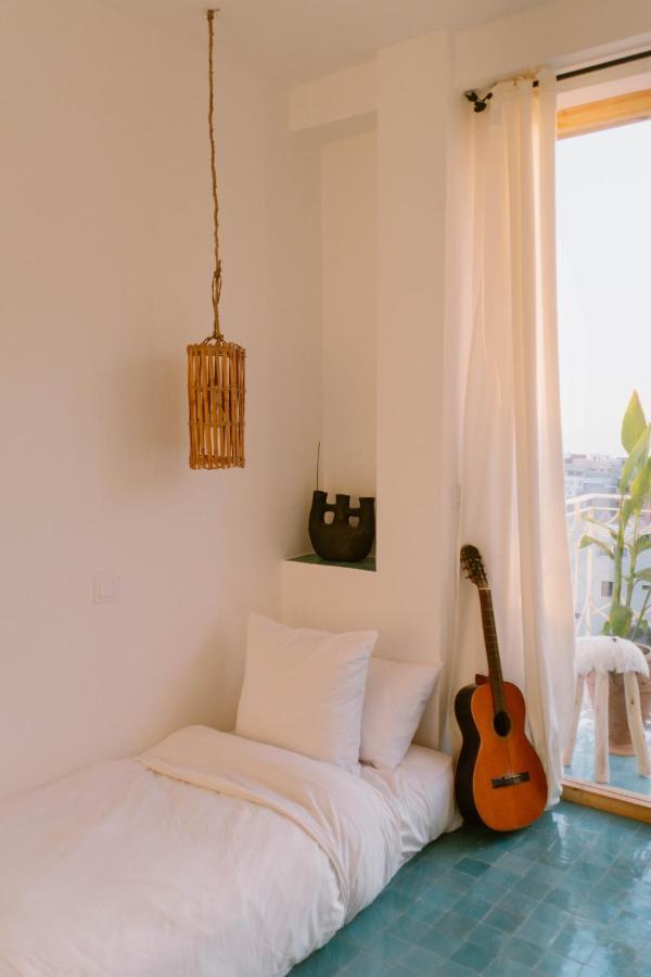 Blue Waves Boutique Hostel Tamraght Bagian luar foto