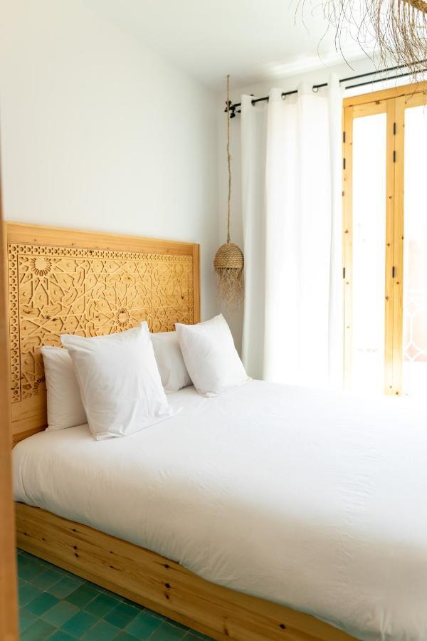 Blue Waves Boutique Hostel Tamraght Bagian luar foto